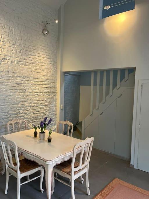 Cosy Little House Villa Kraainem ภายนอก รูปภาพ